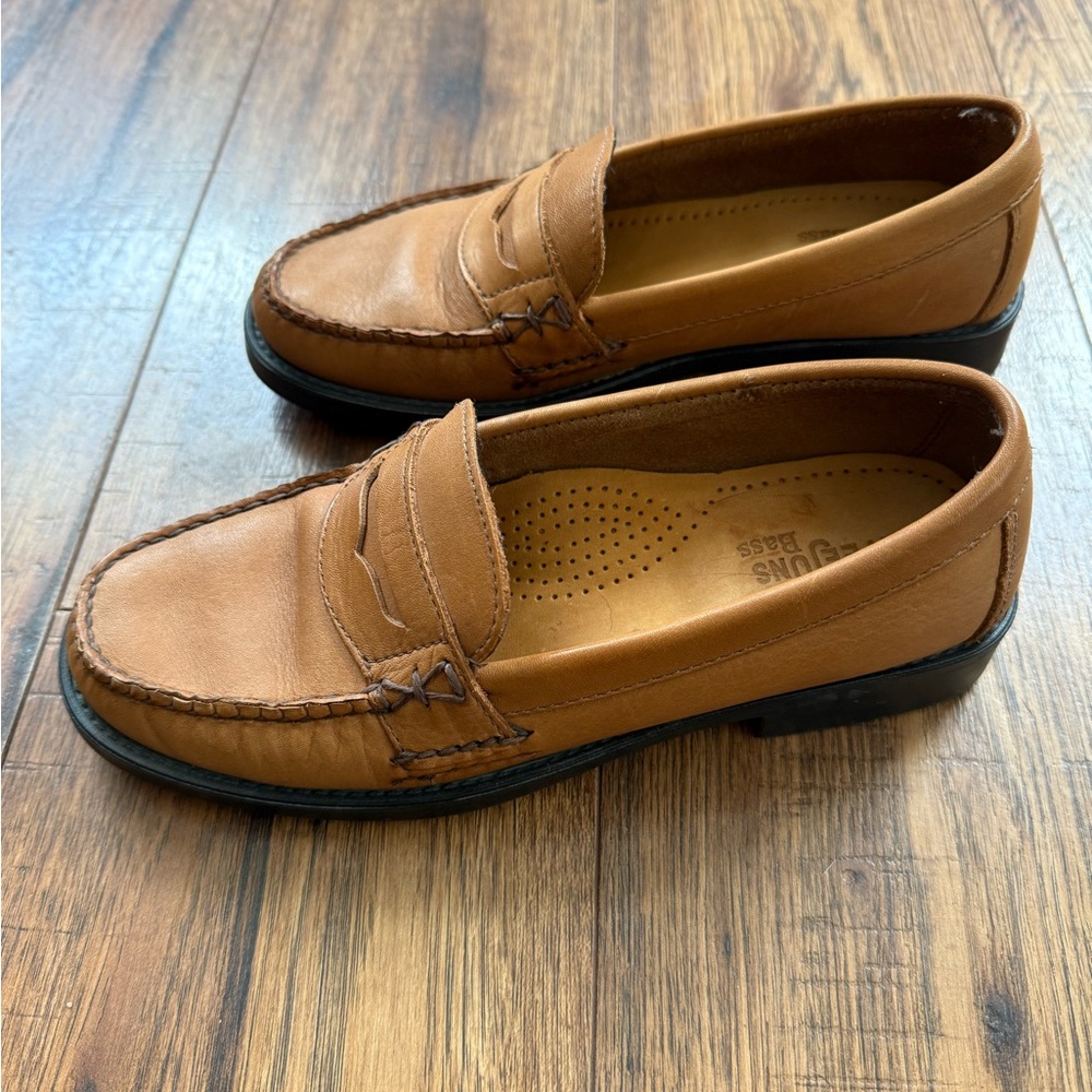 GH Bass Weejuns Katherine II Women's Size 6 Brown Penny Loafer - Picture 2 of 7